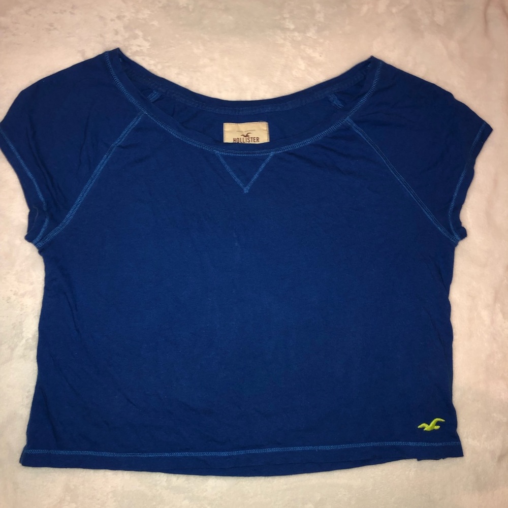 Hollister T-Shirt